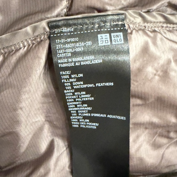 Uniqlo Ultra Light Down Jacket - Picture 6 of 6